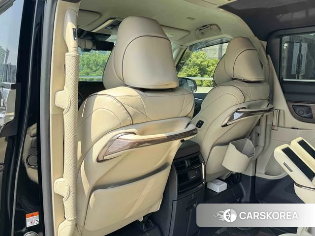 Toyota Elfa id 4272338 из Китая 15