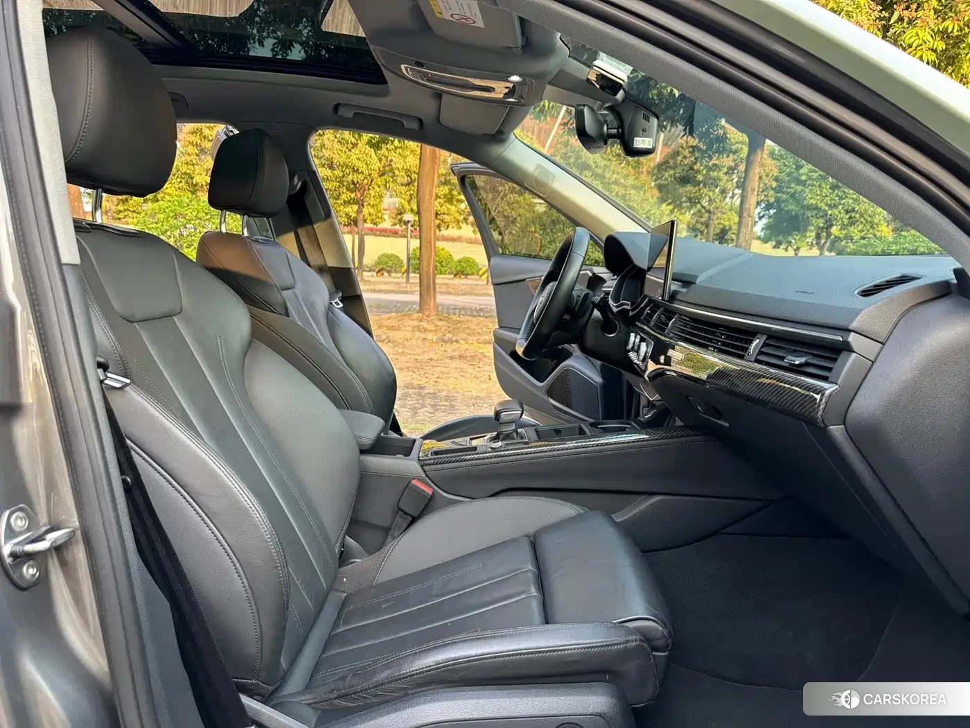 Audi A4L id 4628453 из Китая 15