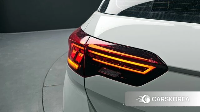 Volkswagen T-Roc id 4231187 из Кореи 15