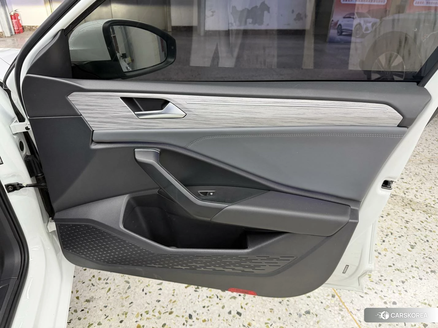 Volkswagen Sagitar id 4455372 из Китая 15