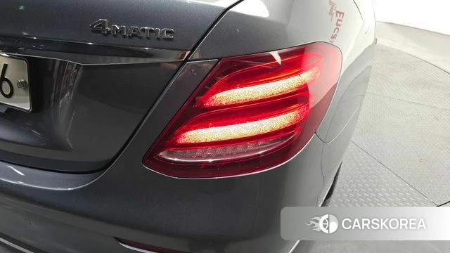 Mercedes-Benz E-Class W213 id 4615570 из Кореи 15