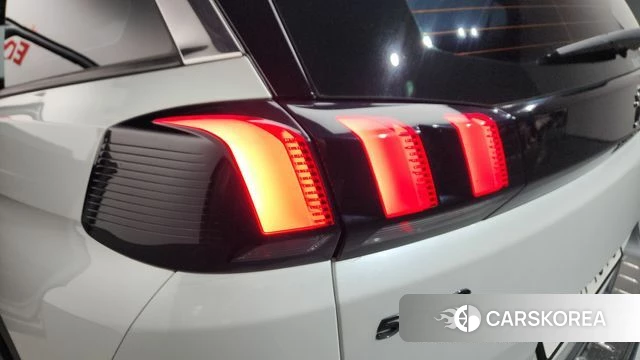 Peugeot 5008 second generation id 4384066 из Кореи 15