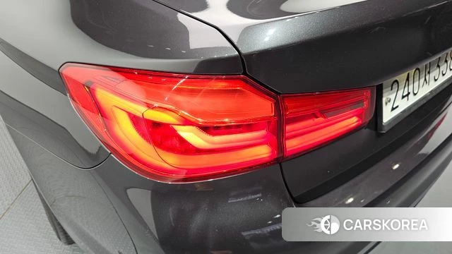 BMW 5 Series (G30) id 4732379 из Кореи 15