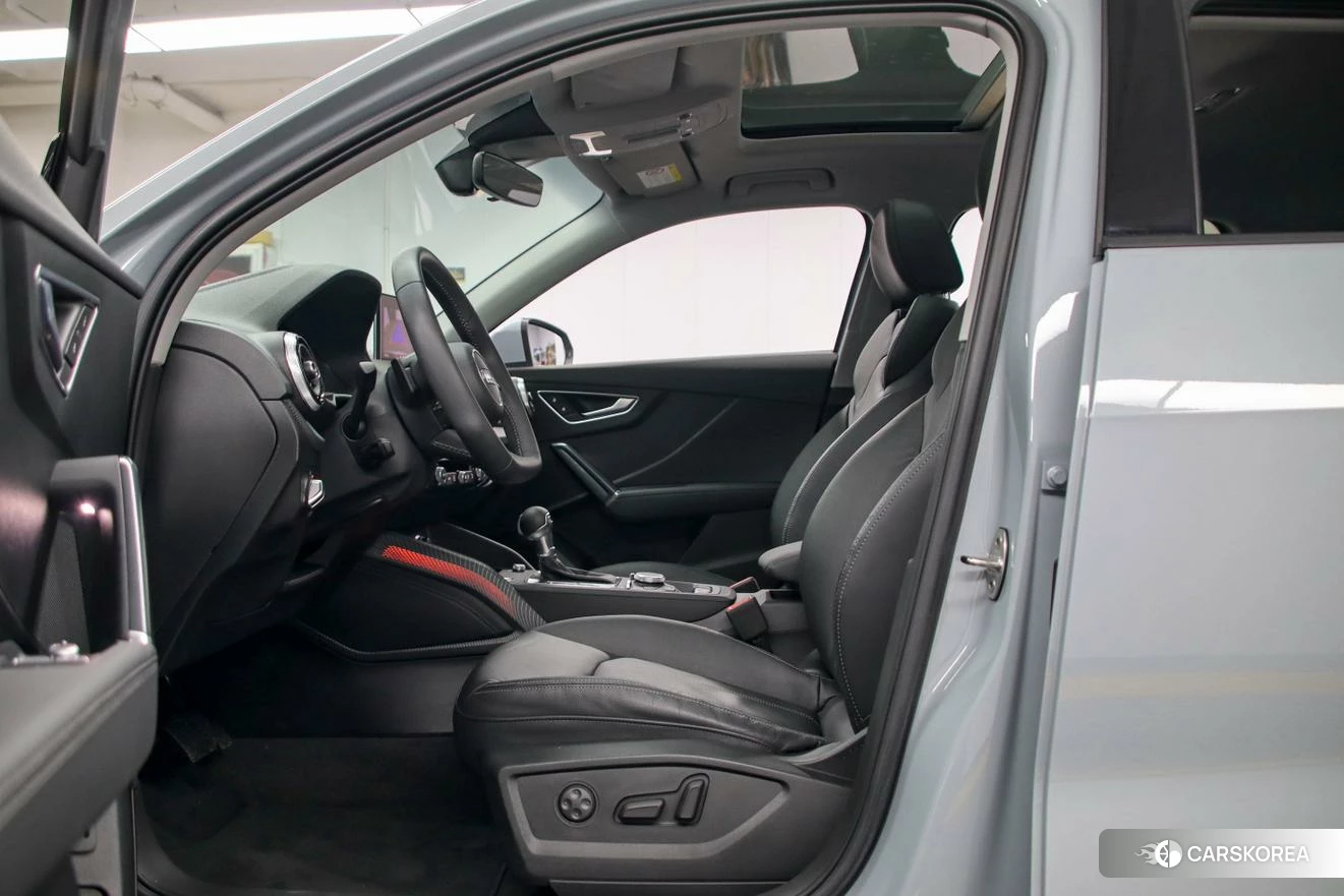 Audi Q2L id 4473504 из Китая 15