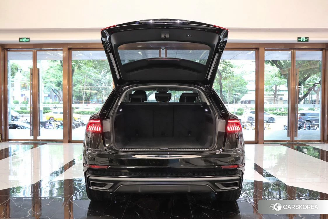 Audi Q8 id 4462112 из Китая 15