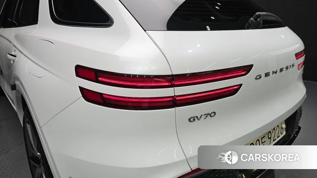 Genesis GV70 id 4602954 из Кореи 15