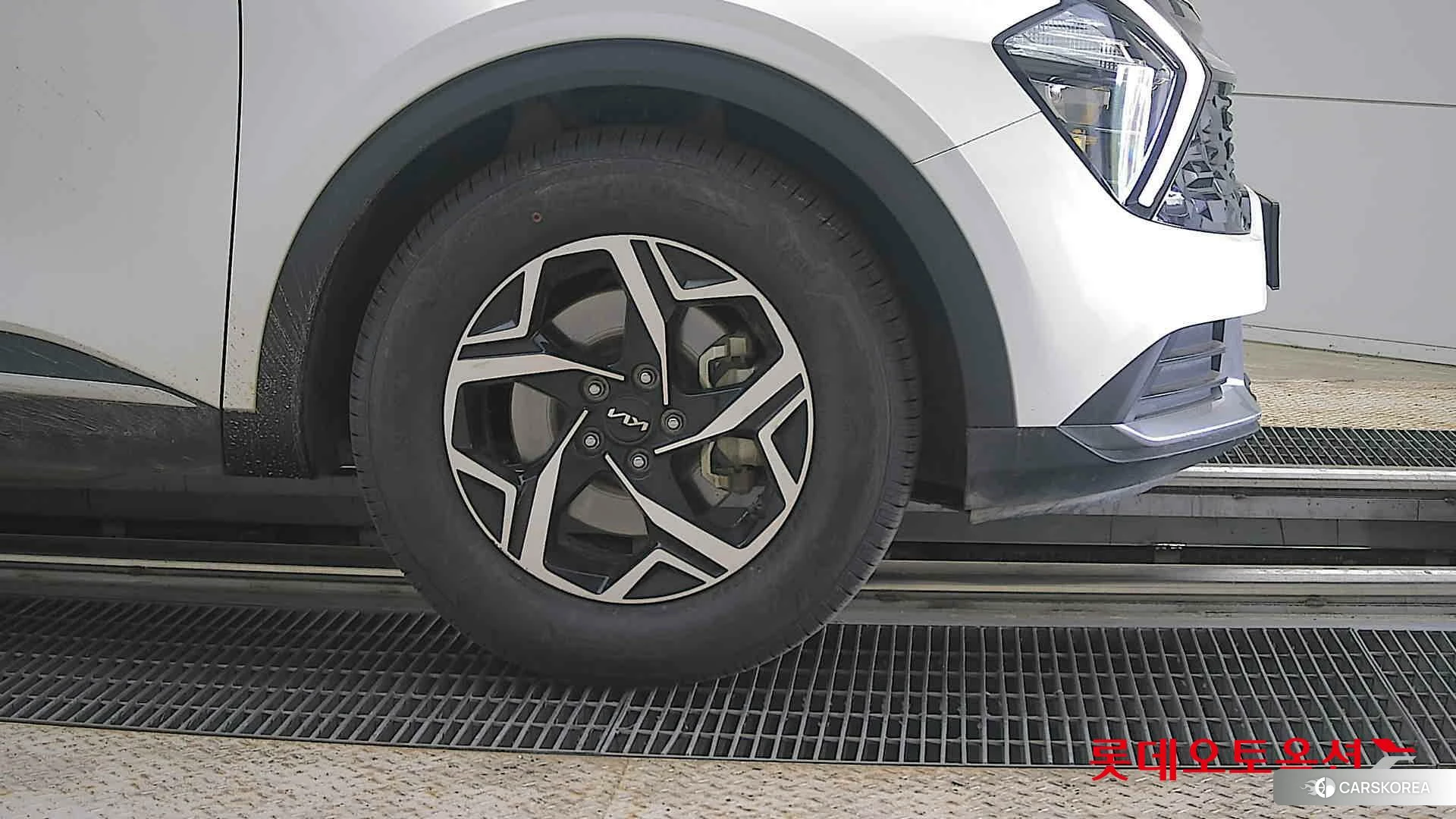 Kia Sportage id 4289438 из Кореи 15