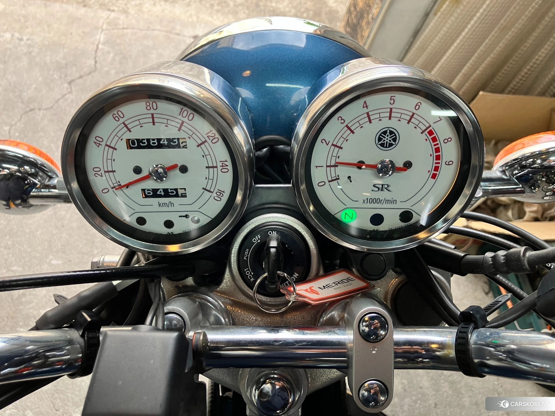 Проданный Yamaha SR 400 id 4319911 из Японии, фото 15