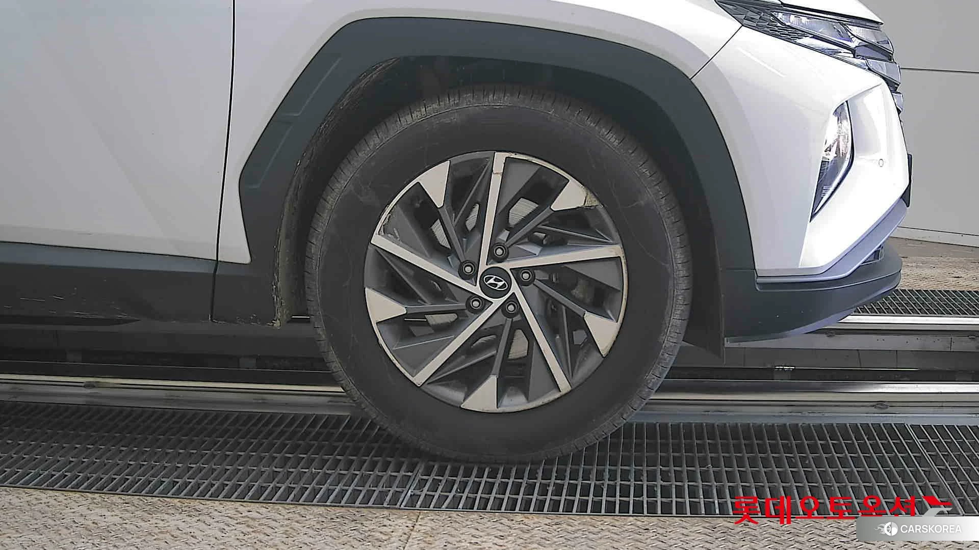 Hyundai Tucson id 3882075 из Кореи 15