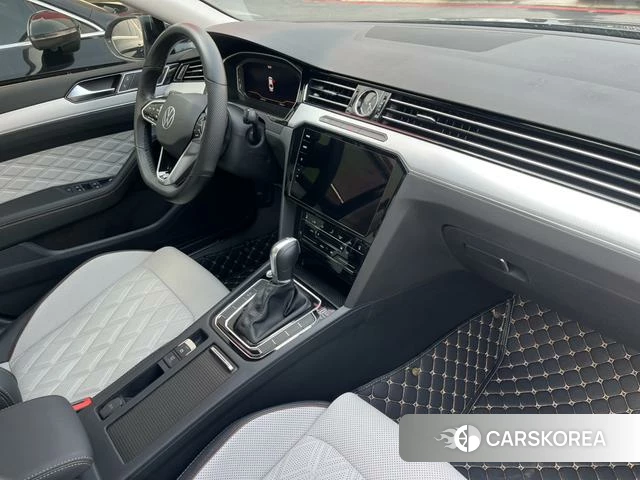 Volkswagen Magotan id 4353243 из Китая 15