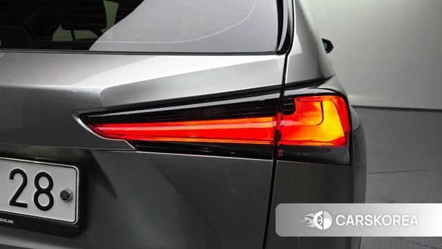 Lexus NX300h id 4536226 из Кореи 15