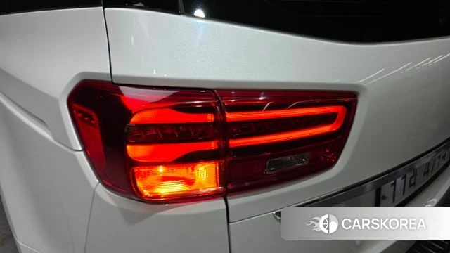 Kia The New Carnival id 4543456 из Кореи 15