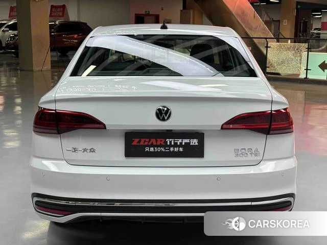 Volkswagen Bora id 4298202 из Китая 15