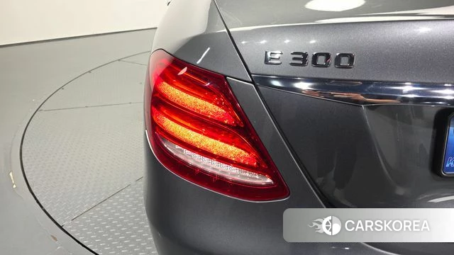 Mercedes-Benz E-Class W213 id 4780836 из Кореи 15