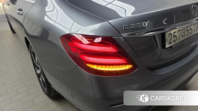 Mercedes-Benz E-Class W213 id 4232220 из Кореи 15