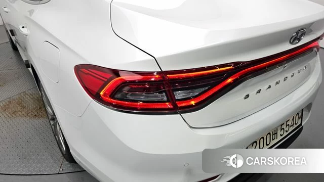Hyundai Grandeur IG id 4615312 из Кореи 15