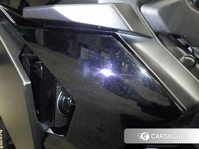 Suzuki GSX-S1000GT id 3947637 из Японии 15