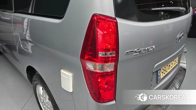 Hyundai The New Grand Starex id 4224976 из Кореи 15