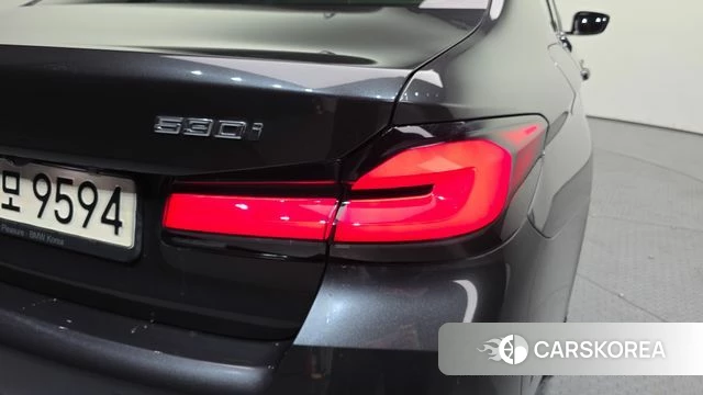 BMW 5 Series (G30) id 4395759 из Кореи 15