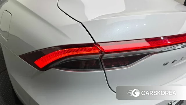Hyundai The New Grandeur IG Hybrid id 4687811 из Кореи 15