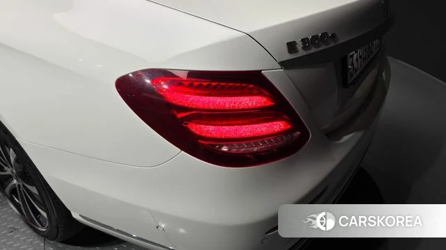 Mercedes-Benz E-Class W213 id 4284980 из Кореи 15