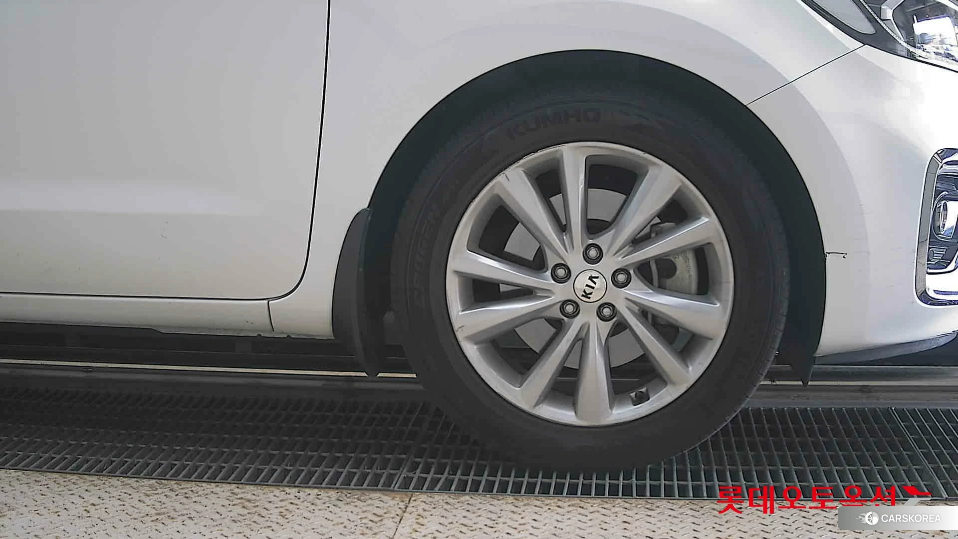 Kia Carnival id 4664349 из Кореи 15
