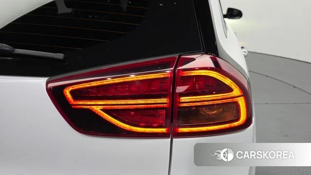 Kia The New Niro id 4732153 из Кореи 15