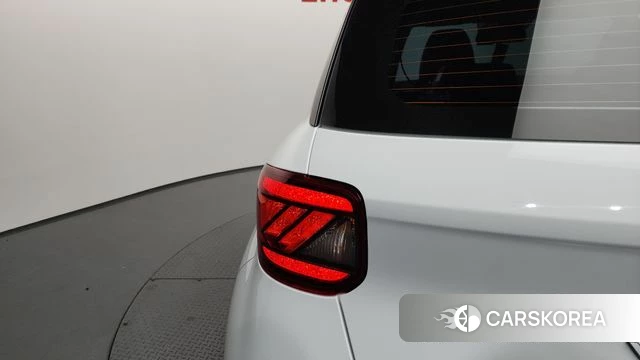Hyundai Venue id 4342464 из Кореи 15