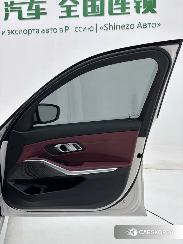 BMW 3 series id 4333178 из Китая 15