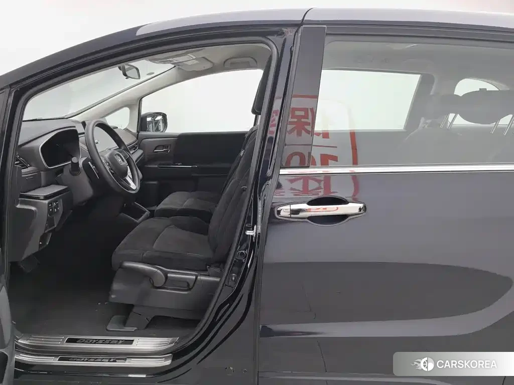 Honda Odyssey id 4659916 из Китая 15