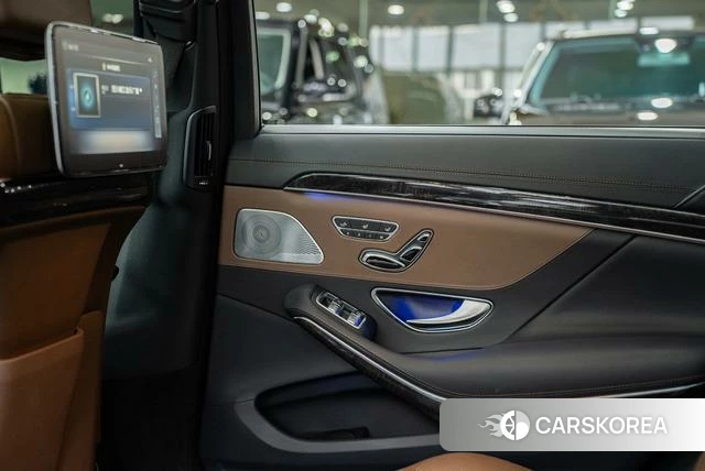 Mercedes-Benz S-class id 4217503 из Китая 15
