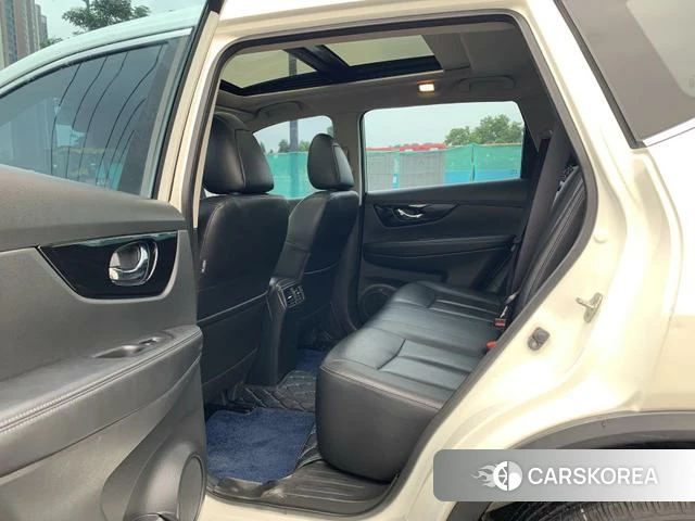 Nissan Qijun id 4261818 из Китая 15