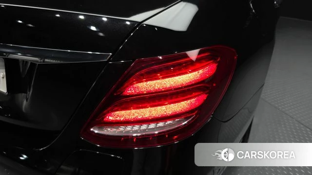 Mercedes-Benz E-Class W213 id 4873065 из Кореи 15