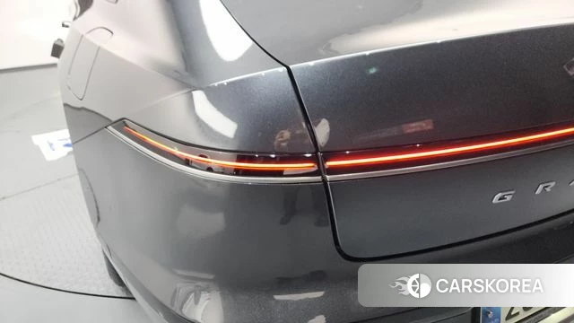 Hyundai Grandeur Hybrid (GN7) id 4243857 из Кореи 15