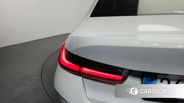 BMW 3 Series (G20) id 4368566 из Кореи 15