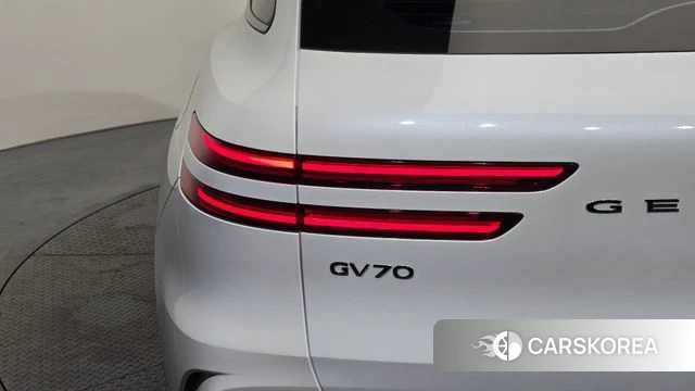 Genesis GV70 id 4635103 из Кореи 15