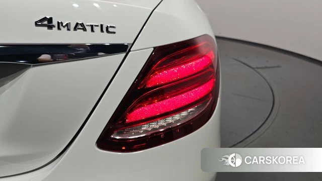 Mercedes-Benz E-Class W213 id 4717574 из Кореи 15