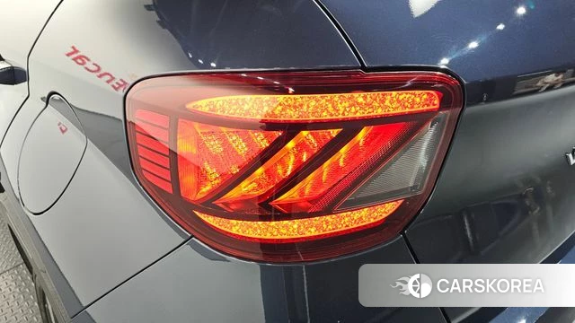 Hyundai Venue id 4353976 из Кореи 15