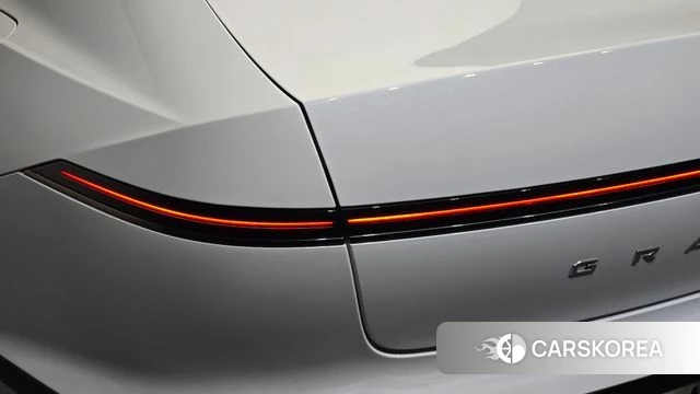 Hyundai Grandeur Hybrid (GN7) id 4480721 из Кореи 15