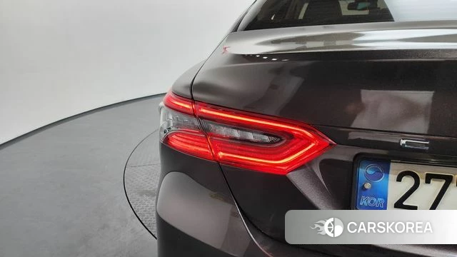 Toyota Camry (XV70) id 4267510 из Кореи 15