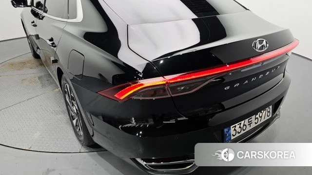 Hyundai The New Grandeur IG Hybrid id 4573321 из Кореи 15