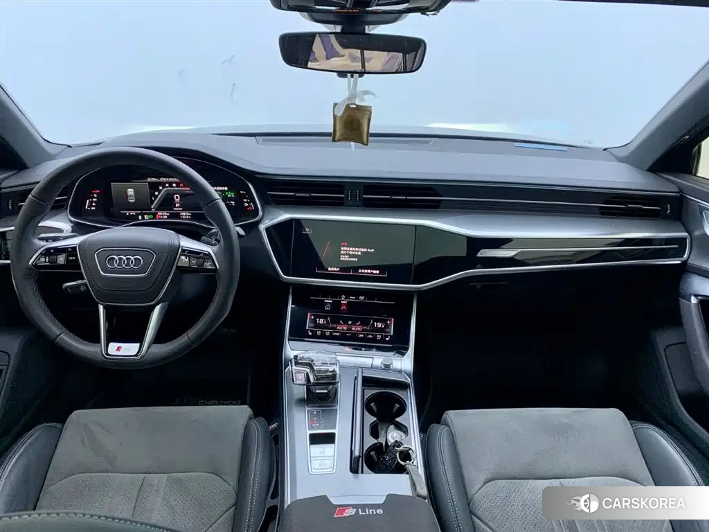 Audi A6L id 4644454 из Китая 15
