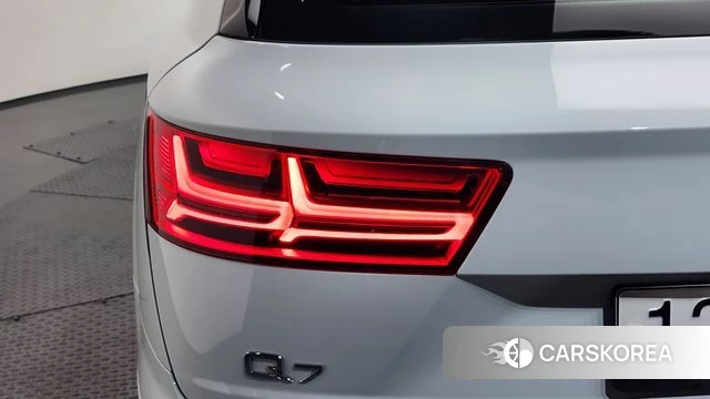 Audi Q7 (4M) id 4465116 из Кореи 15