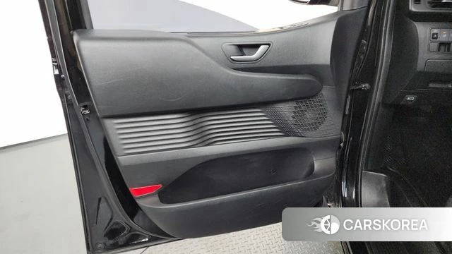 Hyundai Staria id 4222793 из Кореи 15