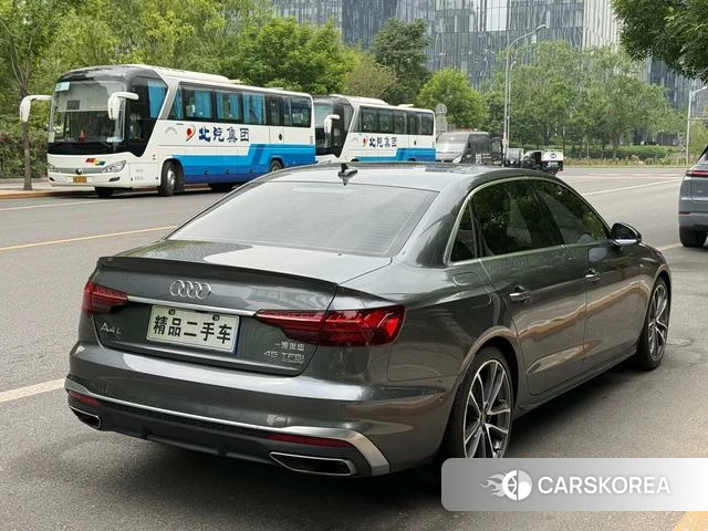 Audi A4L id 4300461 из Китая 15