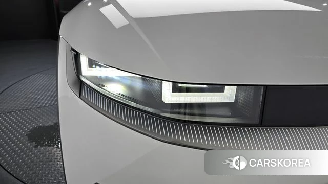 Hyundai Ionic 5 id 4560558 из Кореи 15