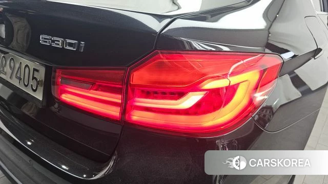 BMW 5 Series (G30) id 4285199 из Кореи 15