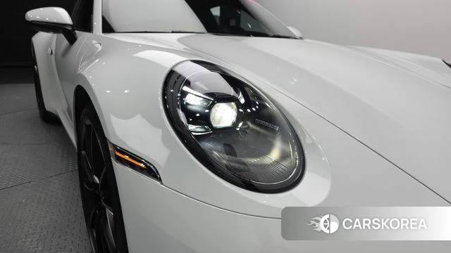 Porsche 911(992) id 4456277 из Кореи 15