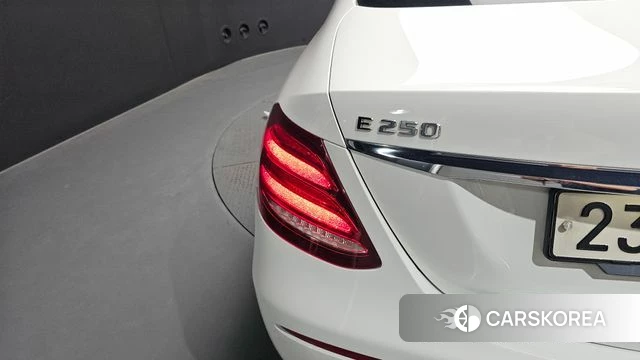 Mercedes-Benz E-Class W213 id 4501983 из Кореи 15