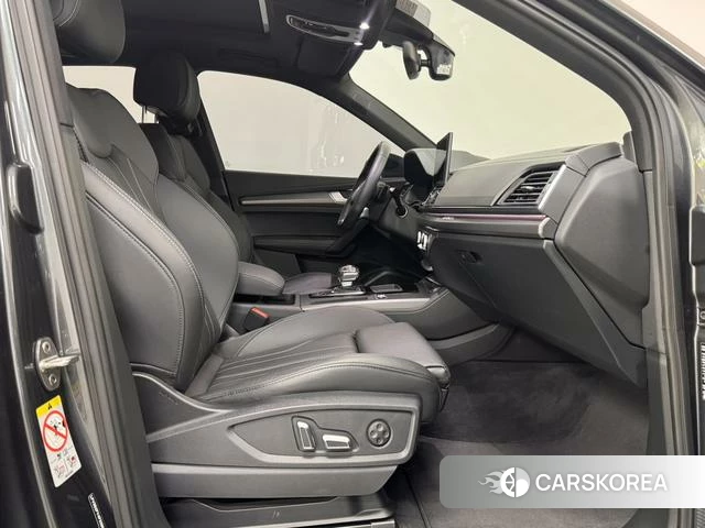 Audi Q5L id 4213455 из Китая 15